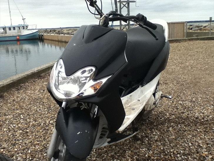 Yamaha Jog R (BYTTET TIL BWS) billede 1