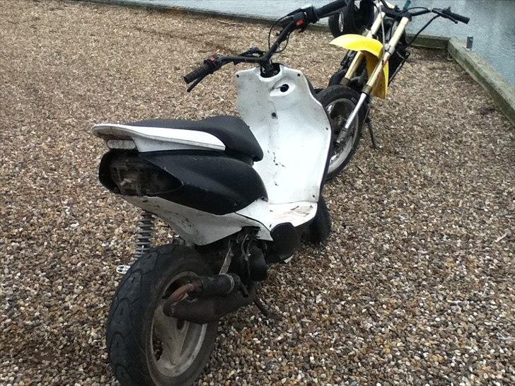 Yamaha Jog R (BYTTET TIL BWS) billede 8