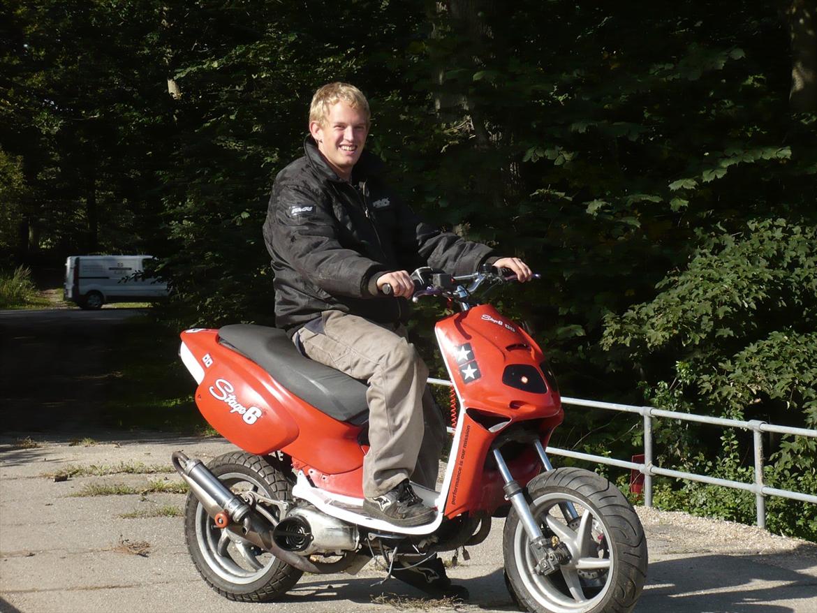 Aprilia rally r-setup (redtop) - den stolte ejer af R-setup rallyen  billede 1