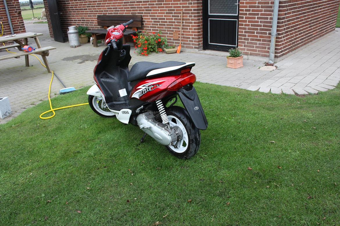 Yamaha jog r billede 4