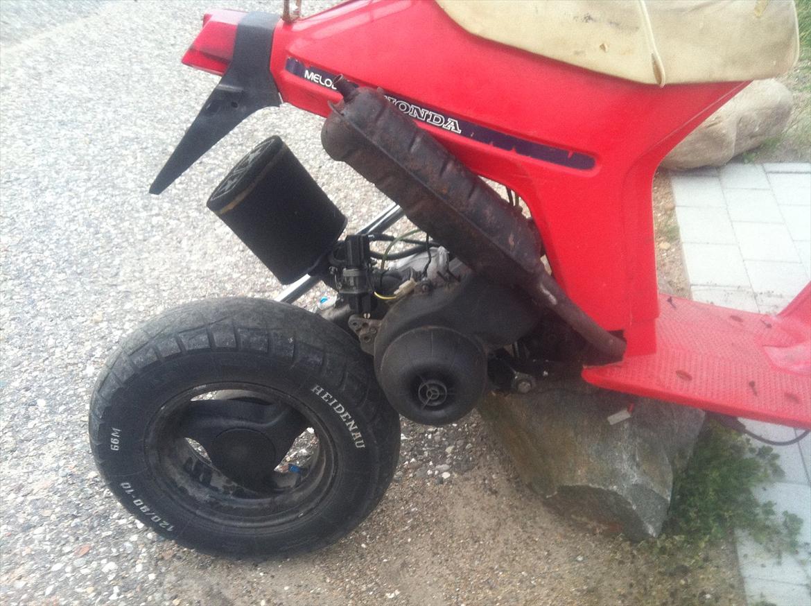 Honda melody (tidl. scooter) billede 2
