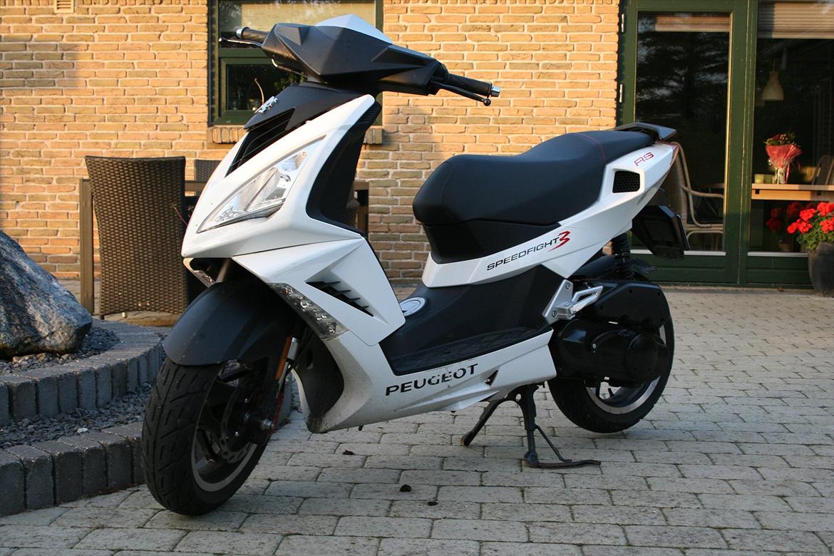 Peugeot Speedfight 3 RS.  SOLGT billede 2
