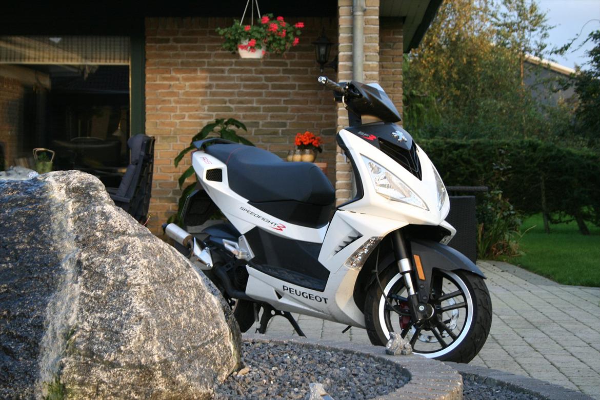 Peugeot Speedfight 3 RS.  SOLGT billede 4