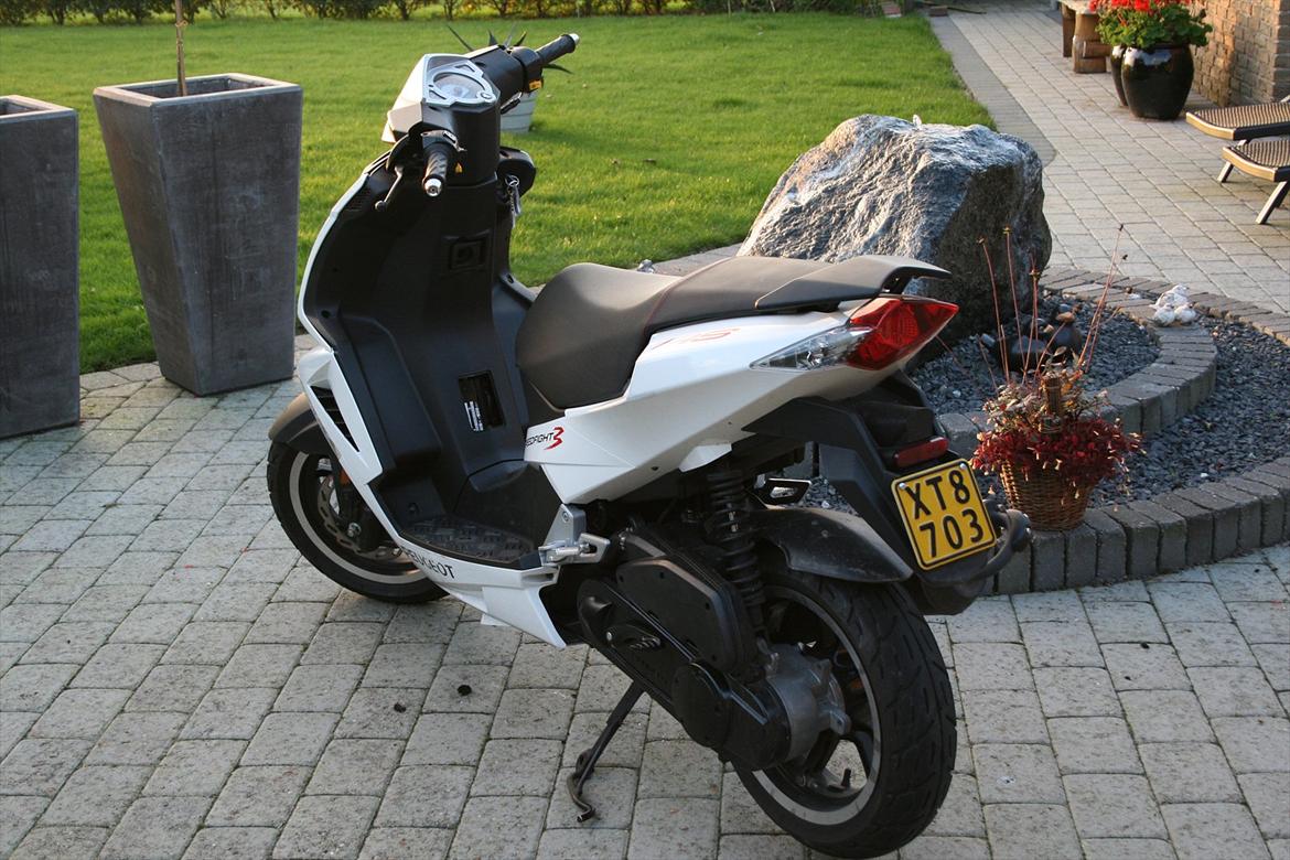 Peugeot Speedfight 3 RS.  SOLGT billede 11