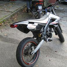 Derbi senda sm xtreme