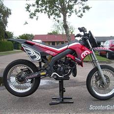 Gilera smt 