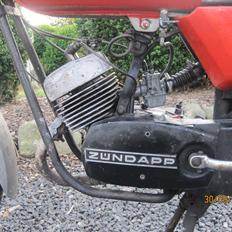 Veteraner zündapp cs 25