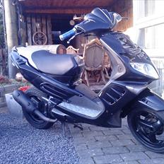 Peugeot speedfight 2