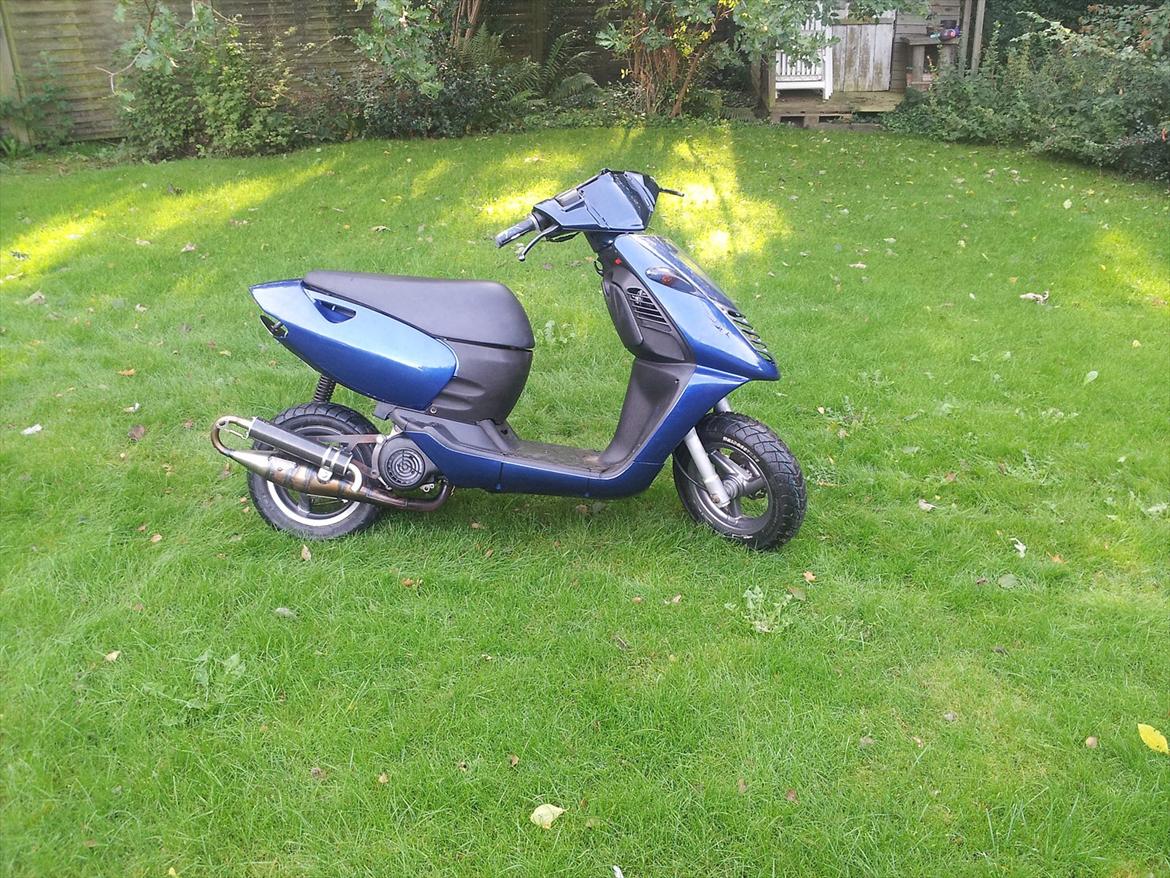 Aprilia Sonic SOLGT! billede 1