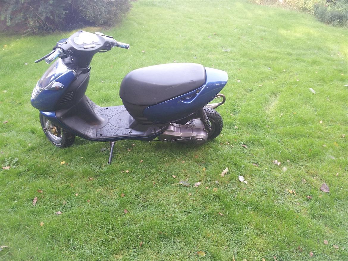 Aprilia Sonic SOLGT! billede 3