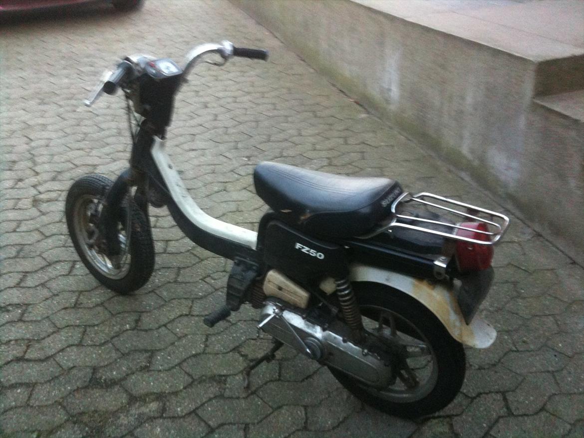 Suzuki FZ 50 billede 2