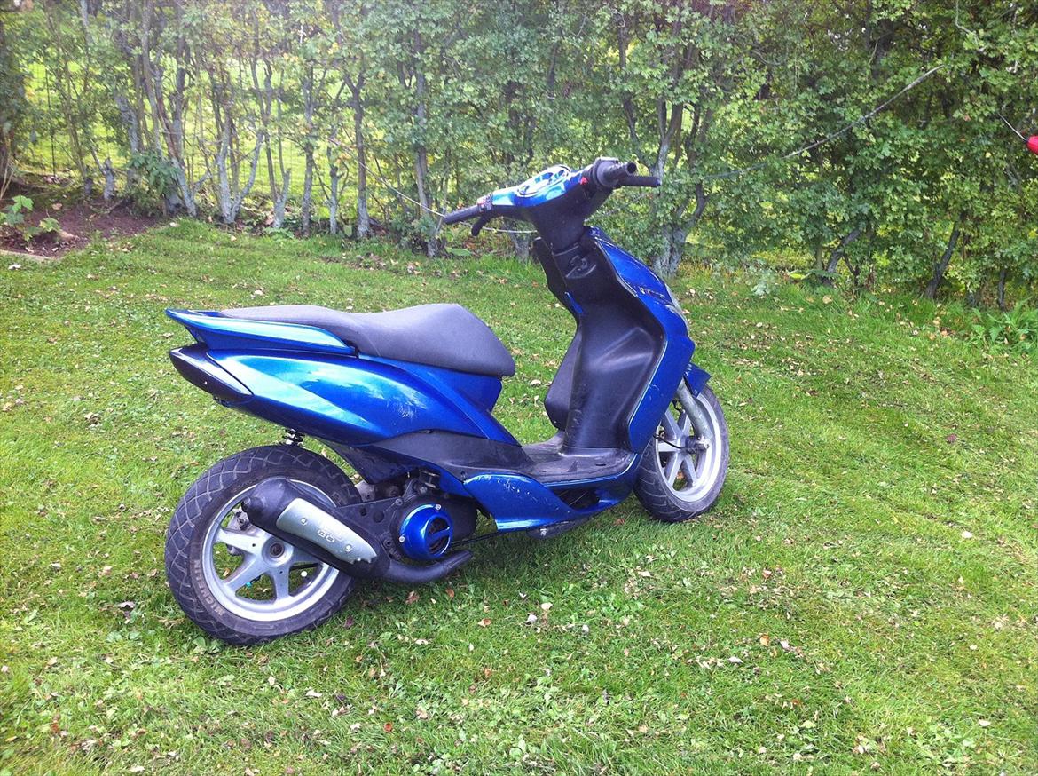 Yamaha Jog R [Tidl. scooter] billede 2
