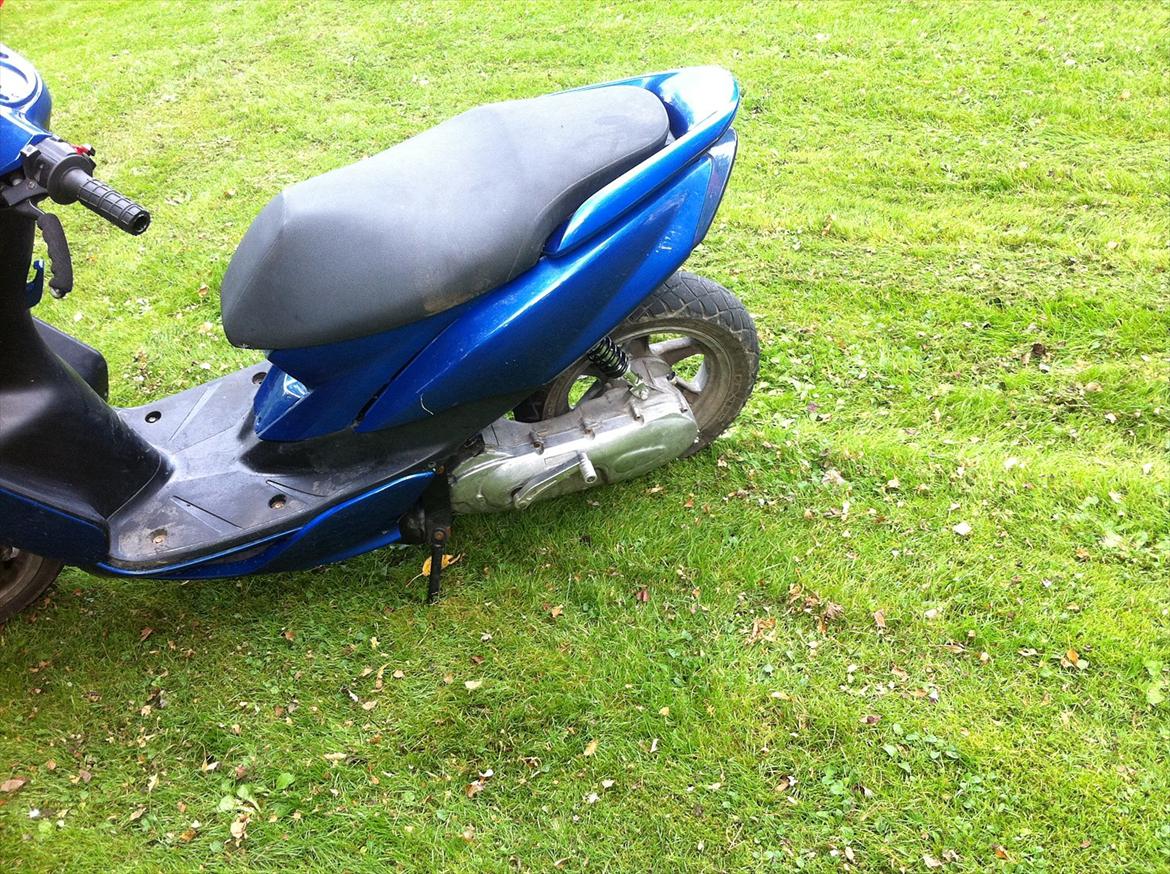 Yamaha Jog R [Tidl. scooter] billede 5