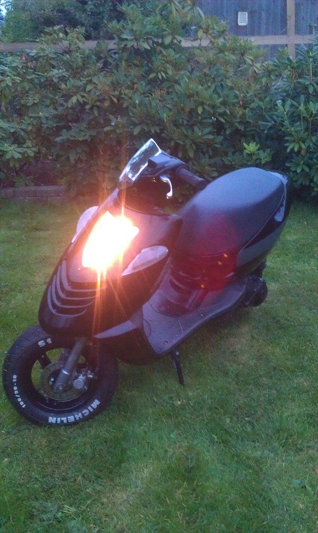 Aprilia Sonic - Før Autolakering  billede 2