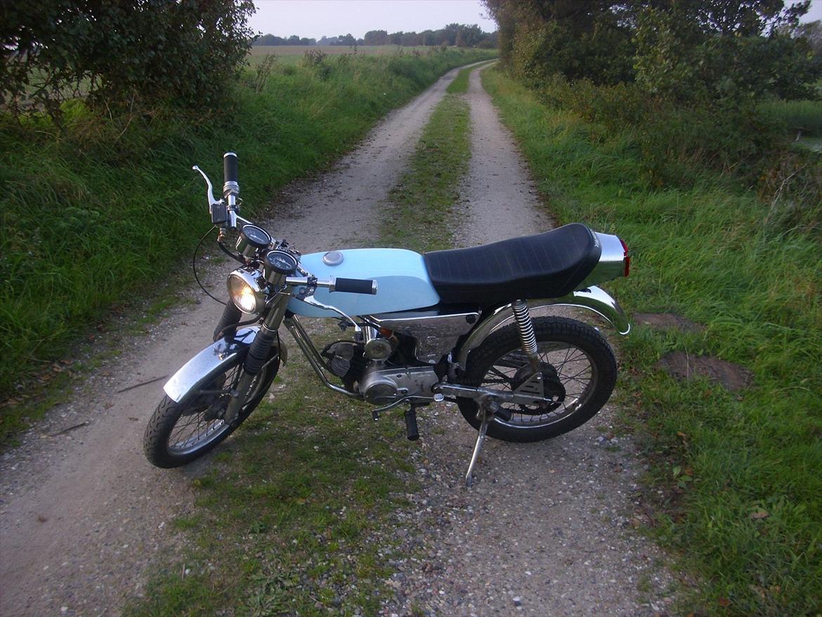 Yamaha FS1 DX billede 3