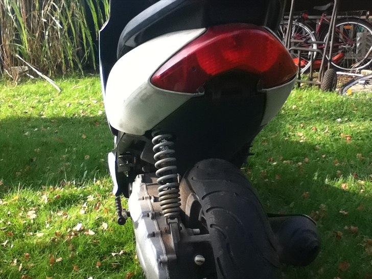 Yamaha Jog R Solgt billede 4