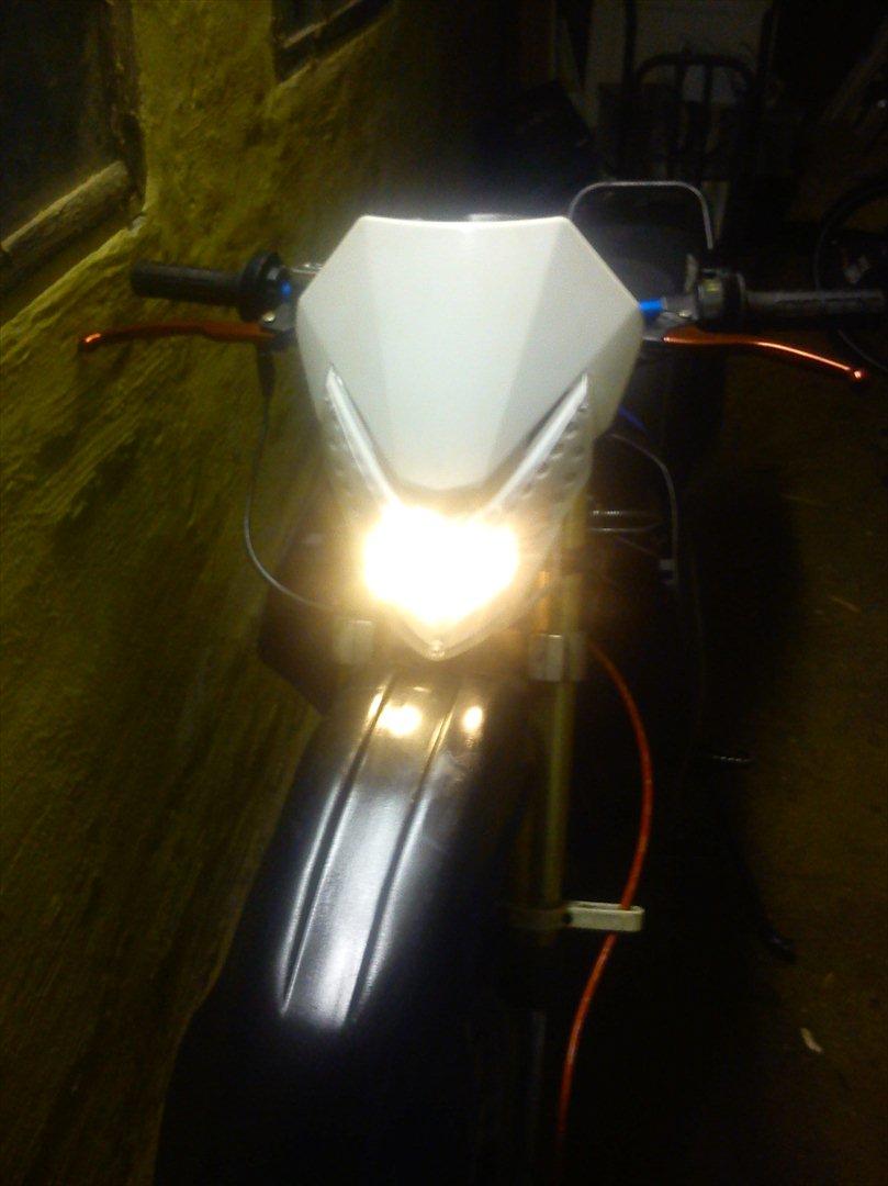 Suzuki RMX - Halogen lyset billede 11