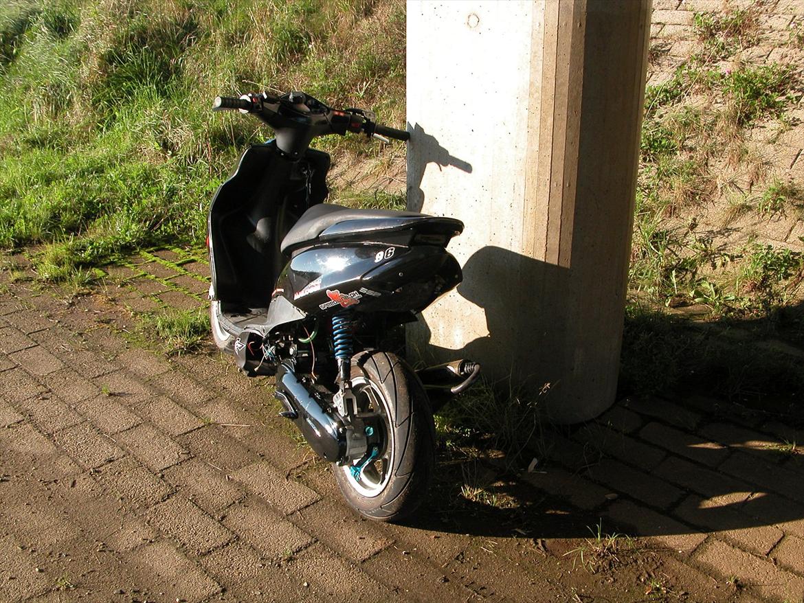 Yamaha jog r billede 6