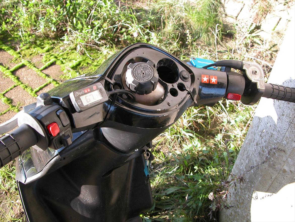 Yamaha jog r billede 8