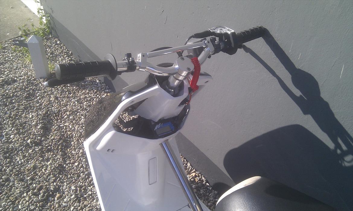 Yamaha Jog LC MHR billede 8