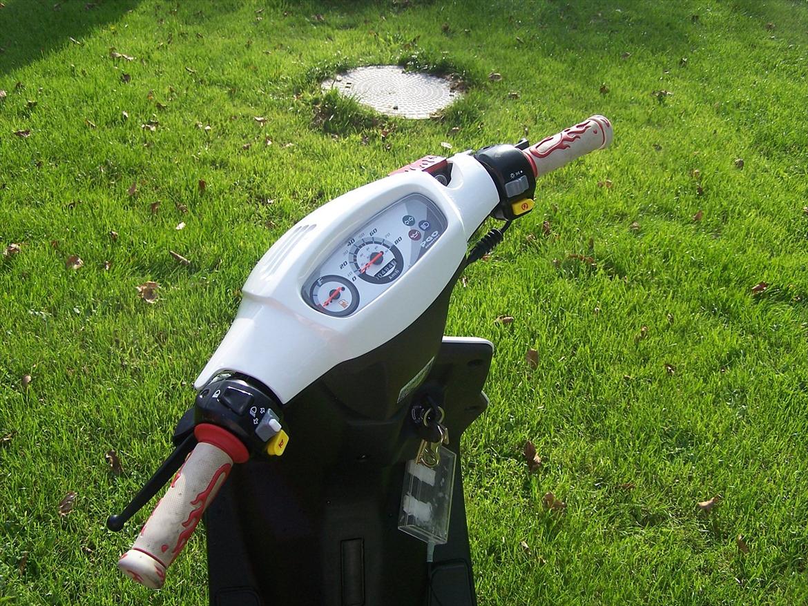 PGO hot 50 billede 4