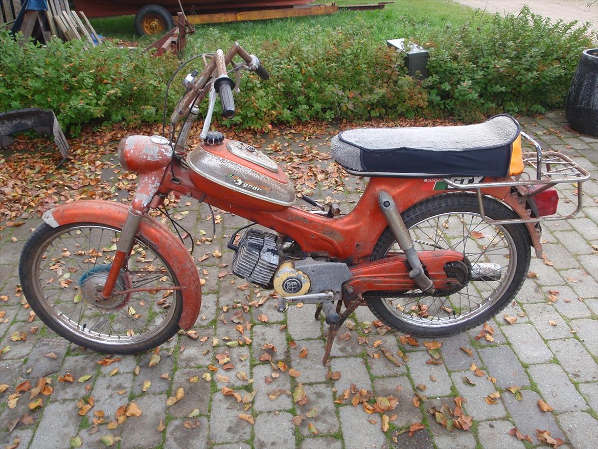 Puch Ms50 super - Ja man skulle tro at den har kørt på Esbjerg havn, så rusten den er. billede 4