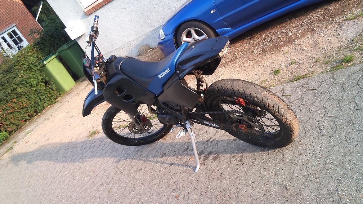 Suzuki Rmx - BlackEdition [SOLGT] billede 7