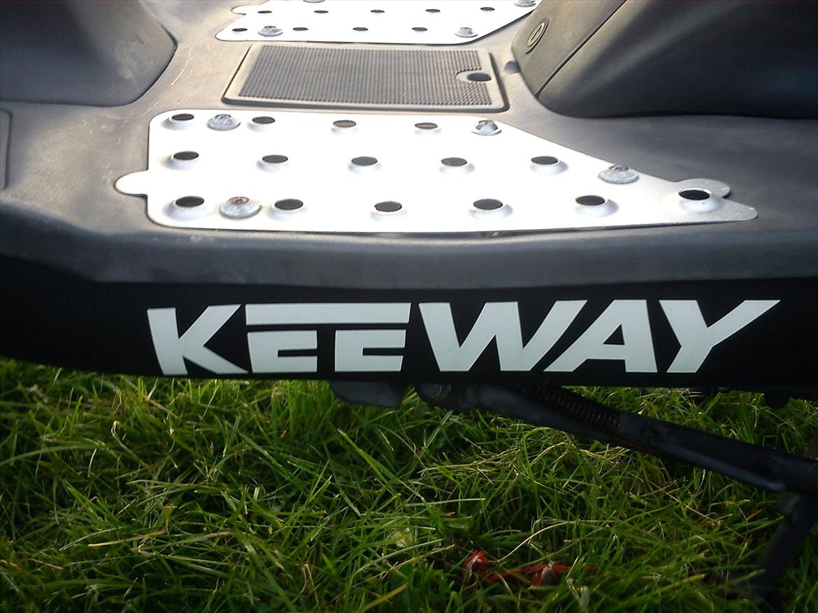 Keeway F-ACT  45 scooter, SOLGT billede 3
