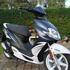 Yamaha Jog R . Hverdagsmaskinen SOLGT!. 