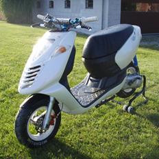 Aprilia Sonic TILSALG