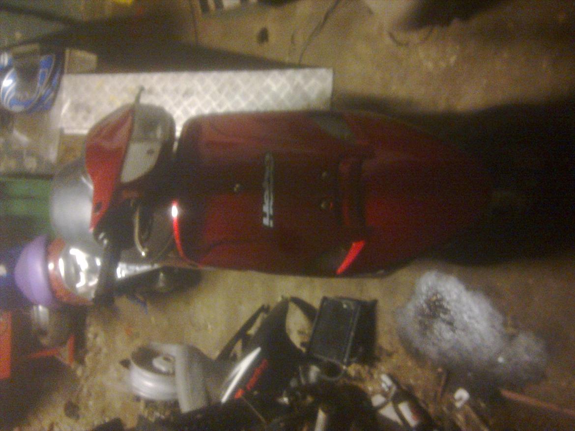 PGO comet E1 SOLGT billede 1