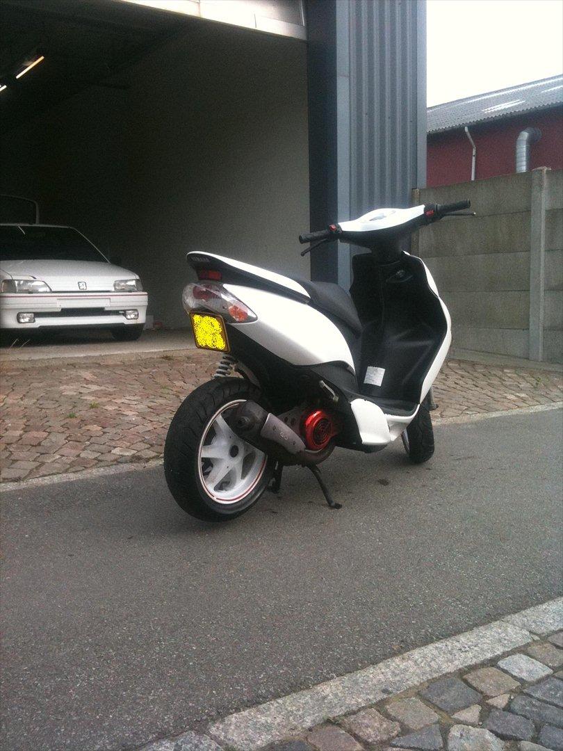 Yamaha jog r billede 2