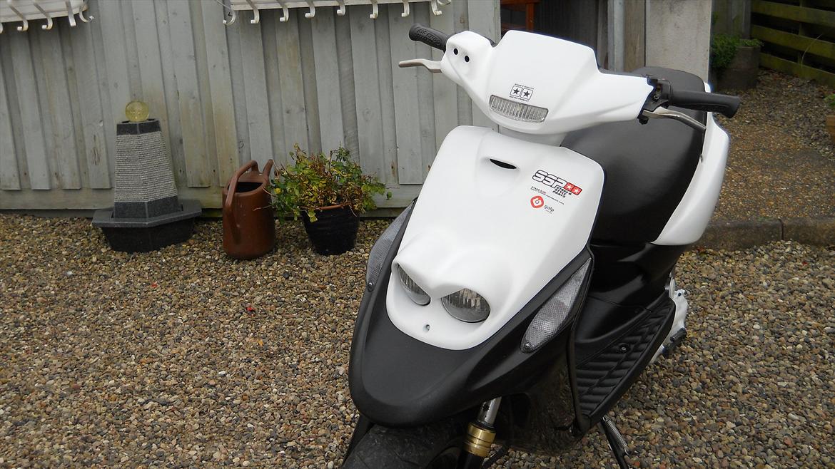 Yamaha bws ng Evo  - som den ser ud nu .. d. 4.10.11
forandring fryder jo .. smid da lige en kommentar hvis det er ..:)  billede 2