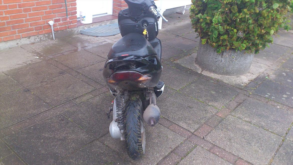 Aprilia sonic (taget af politiet) billede 4