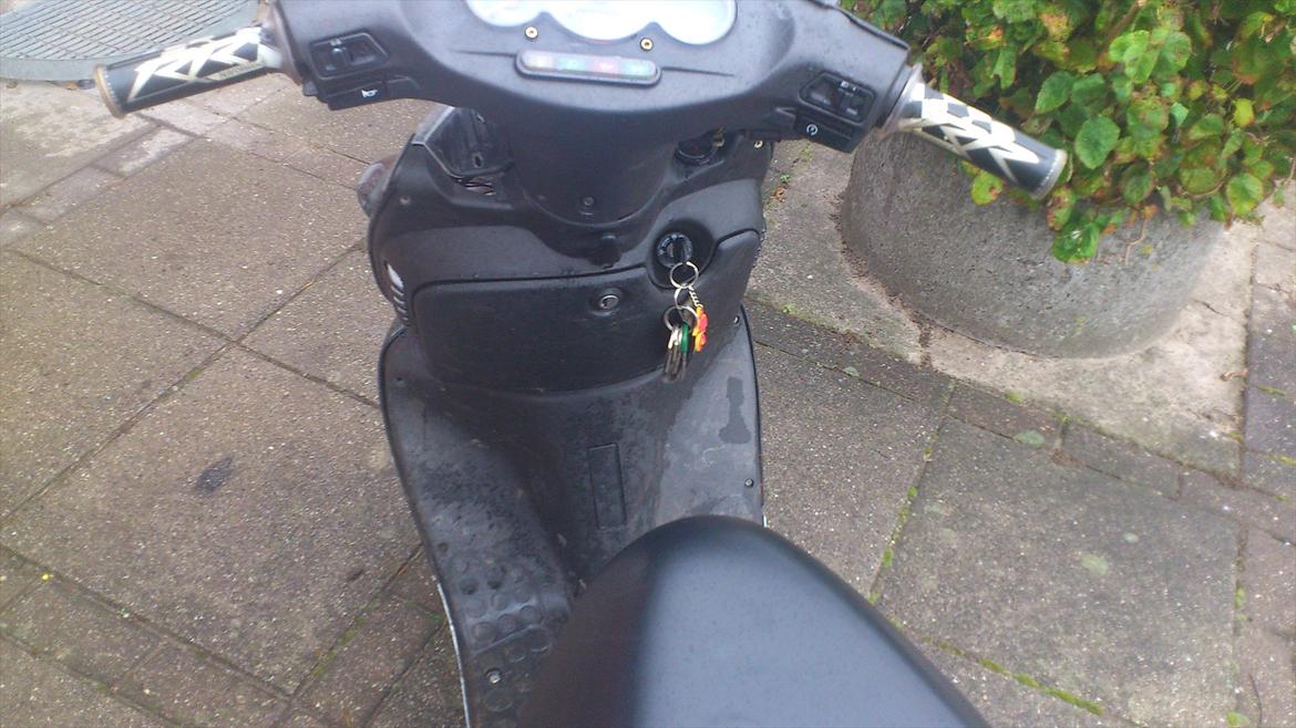 Aprilia sonic (taget af politiet) billede 9