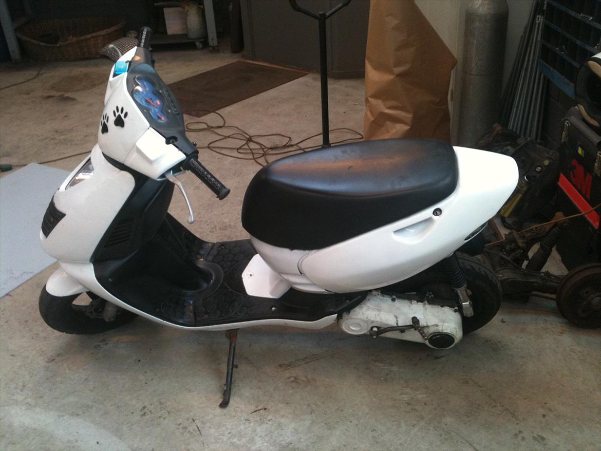 Aprilia sonic byttet til jog r billede 2