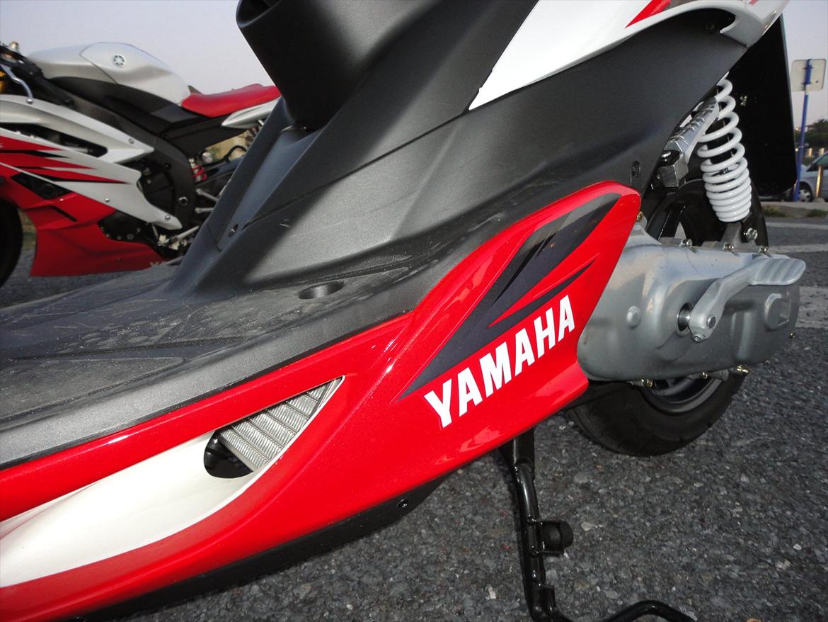 Yamaha Jog RR LC billede 15