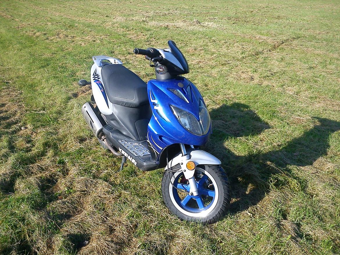 Keeway F-ACT  45 scooter, SOLGT billede 7