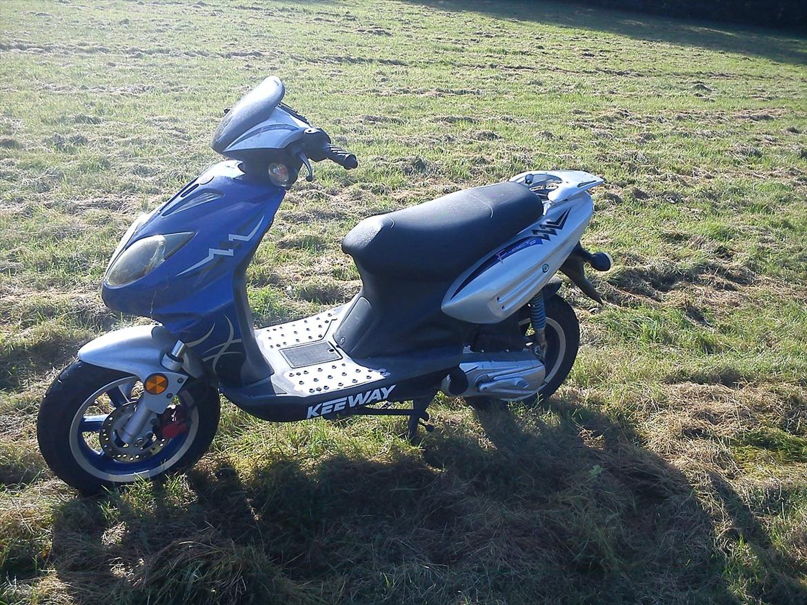 Keeway F-ACT  45 scooter, SOLGT billede 11