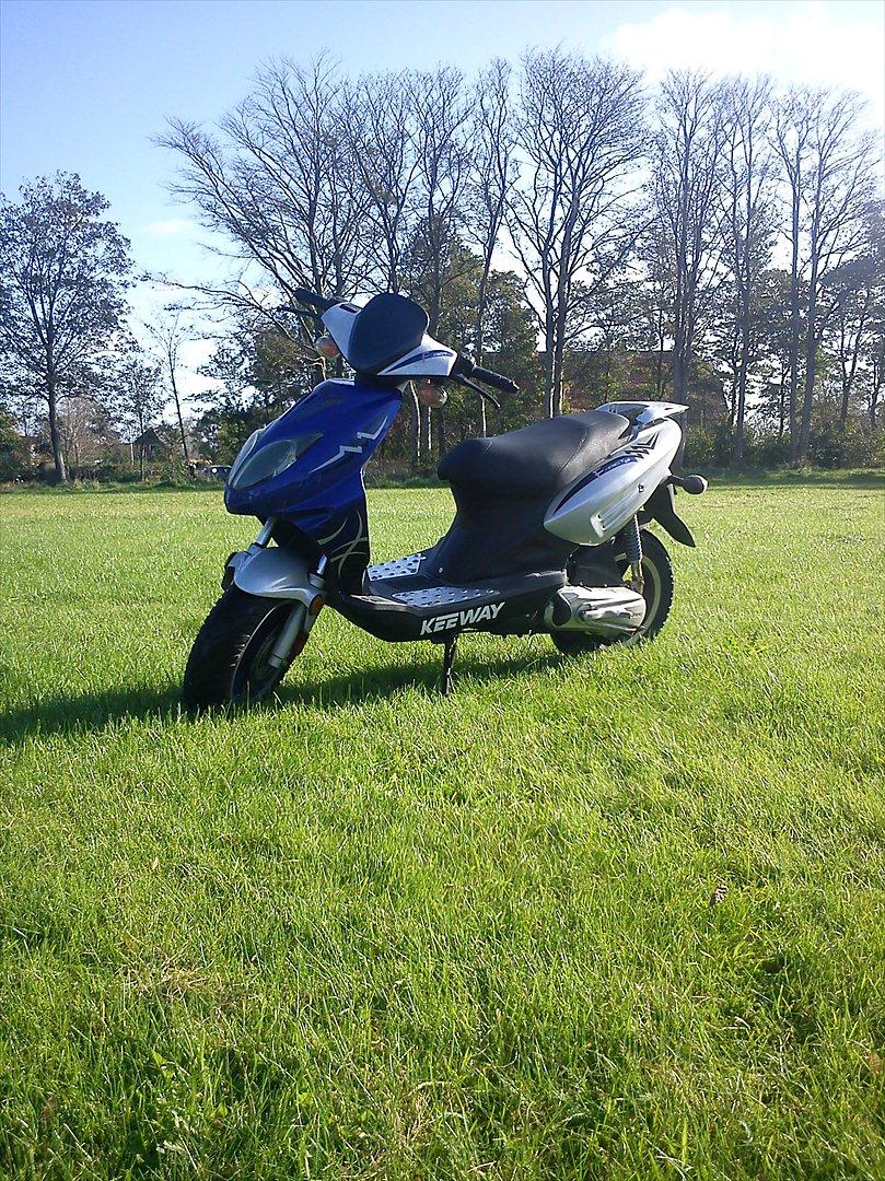 Keeway F-ACT  45 scooter, SOLGT billede 13
