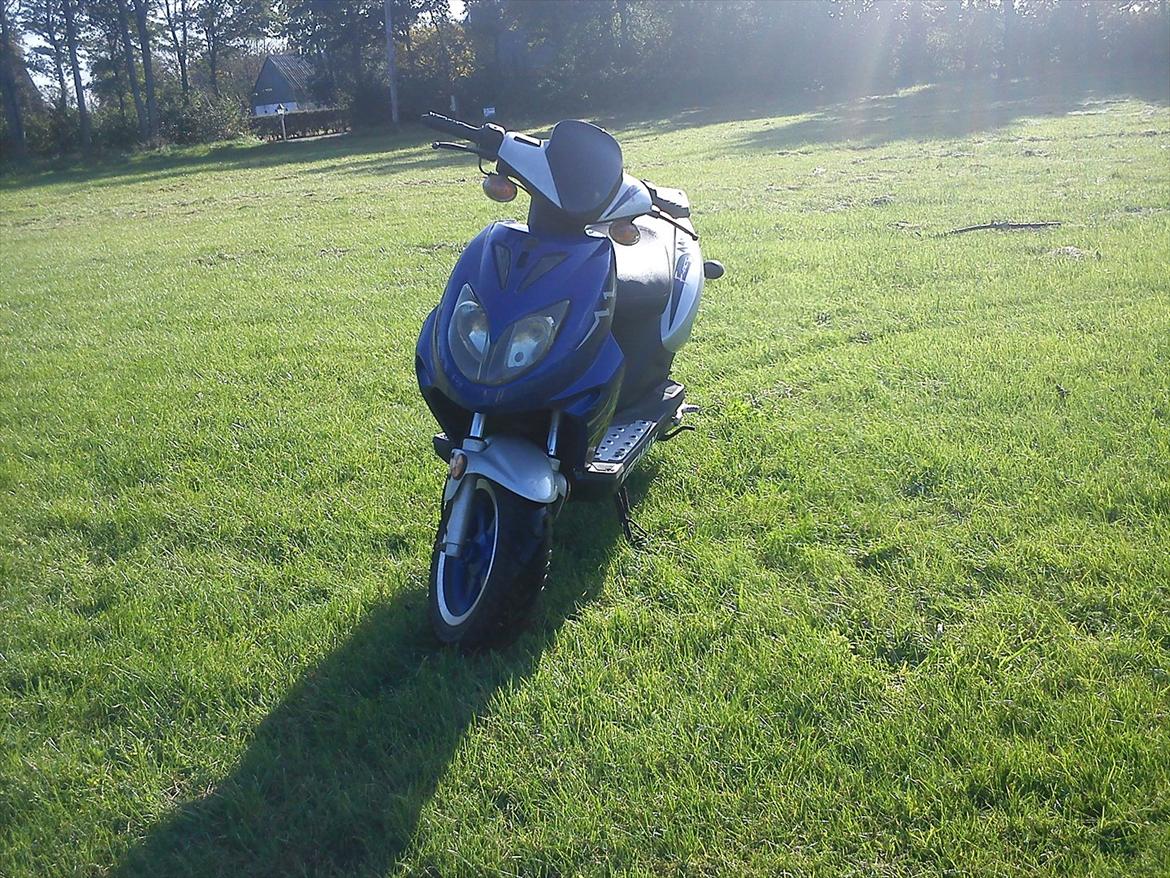 Keeway F-ACT  45 scooter, SOLGT billede 14