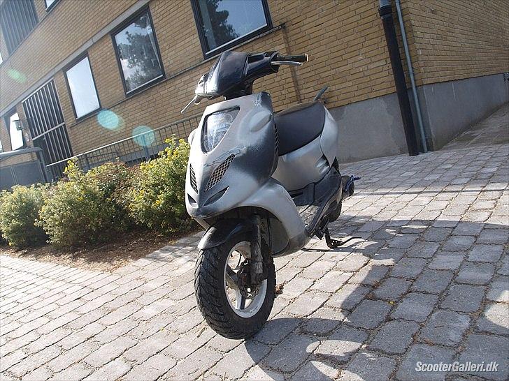 Aprilia Sonic billede 1