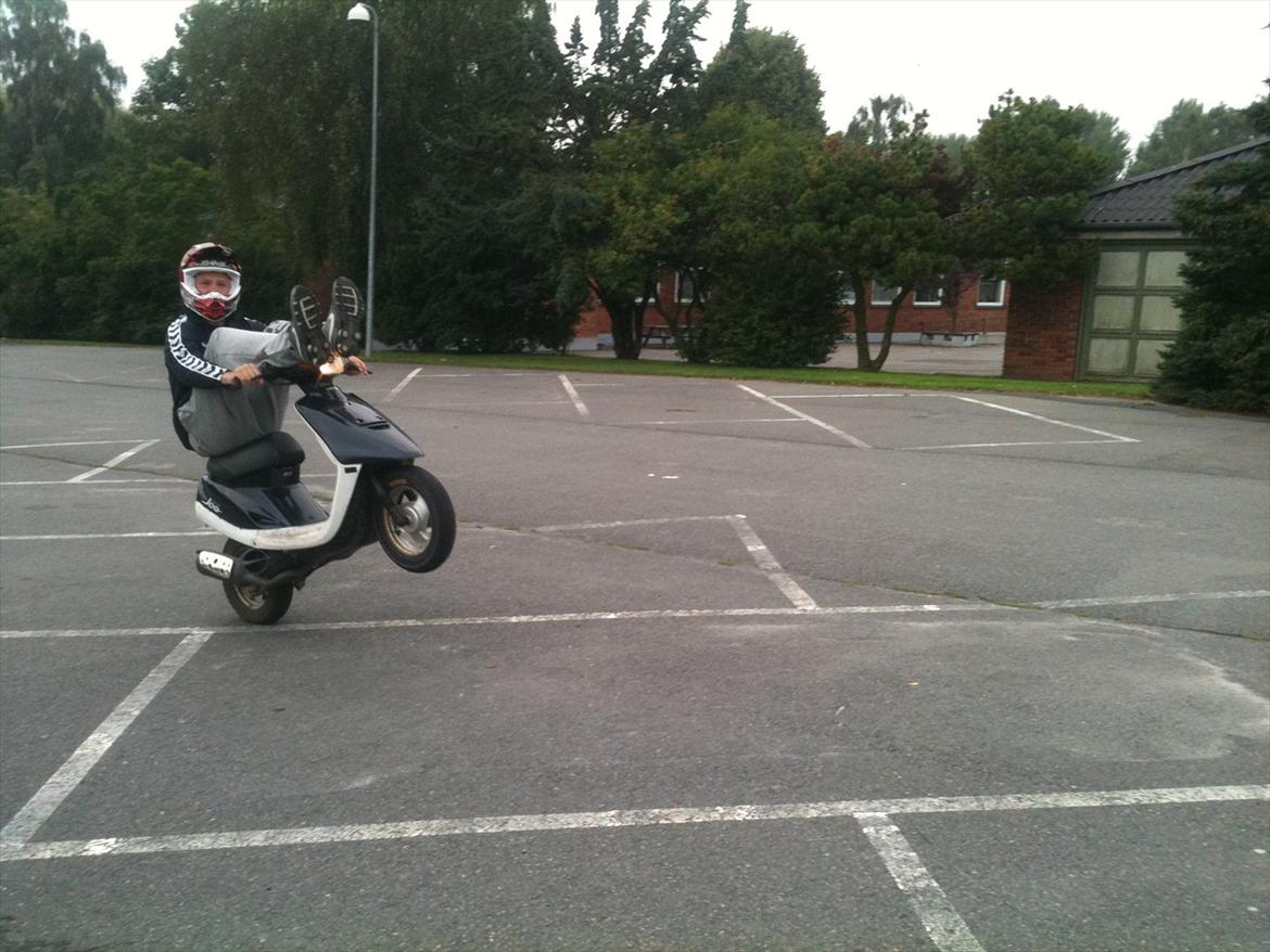 Yamaha Jog FS billede 9