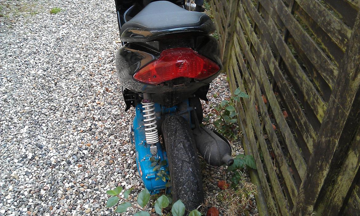 Yamaha Jog R (smadret) billede 4