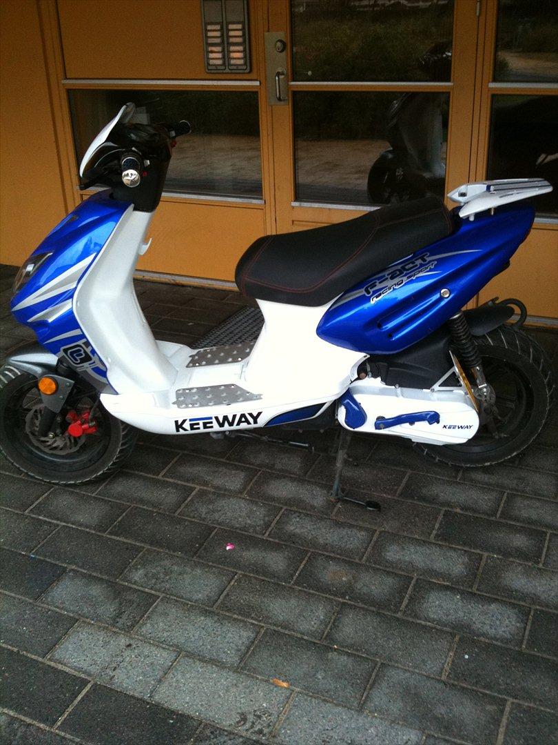Keeway F-act TIL SALG    <blue 'n' white> billede 5