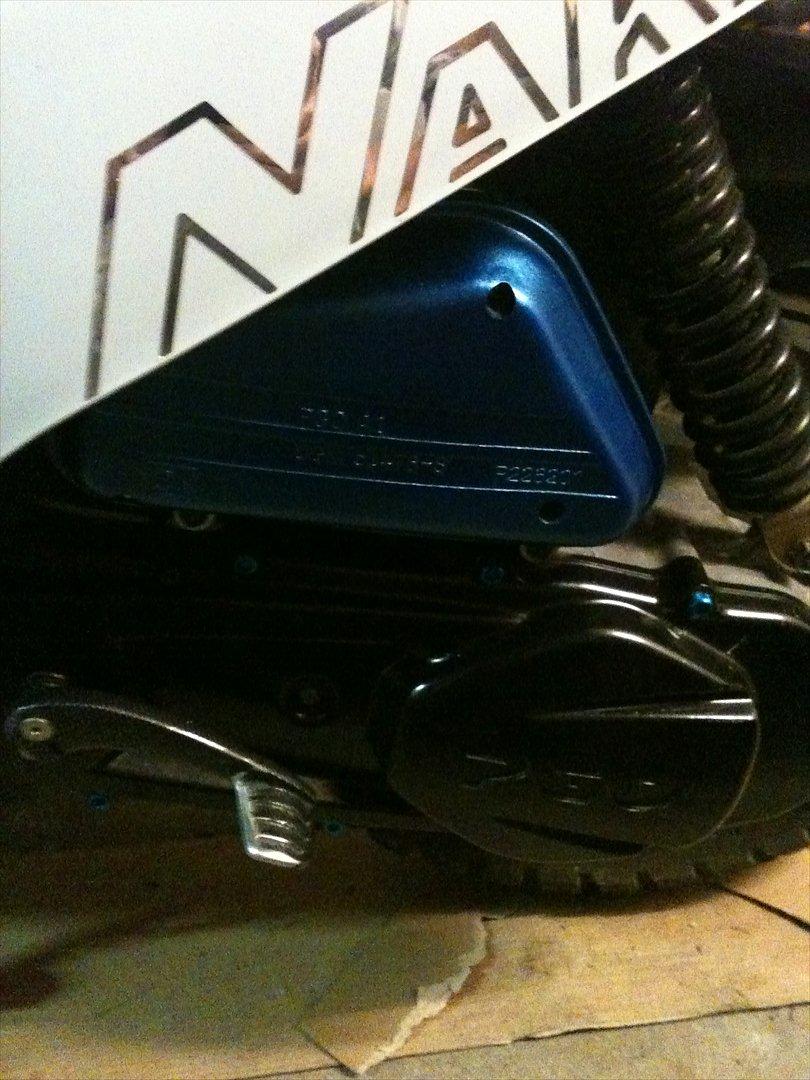 PGO Hot Naked billede 2