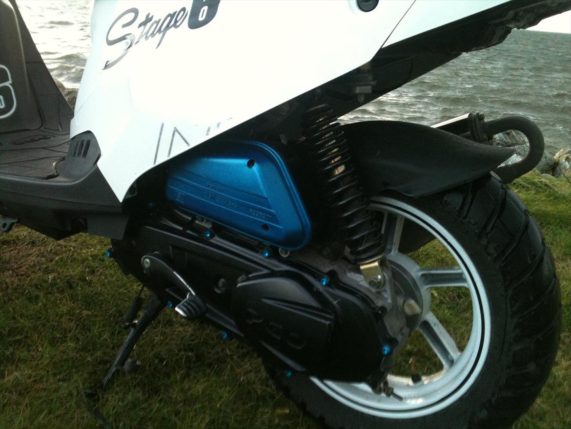 PGO Hot Naked billede 13