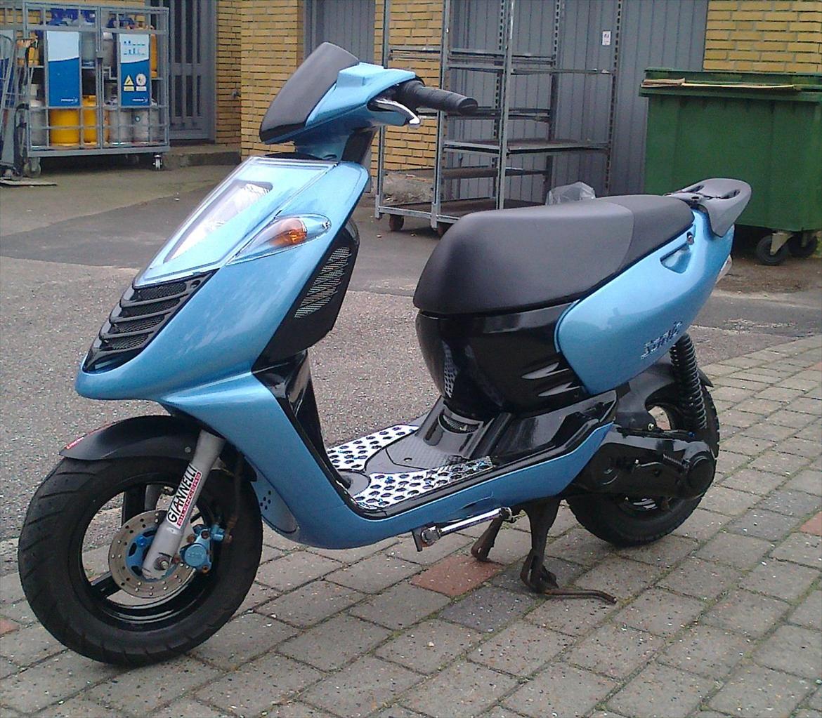 Aprilia sonic SOLGT billede 1
