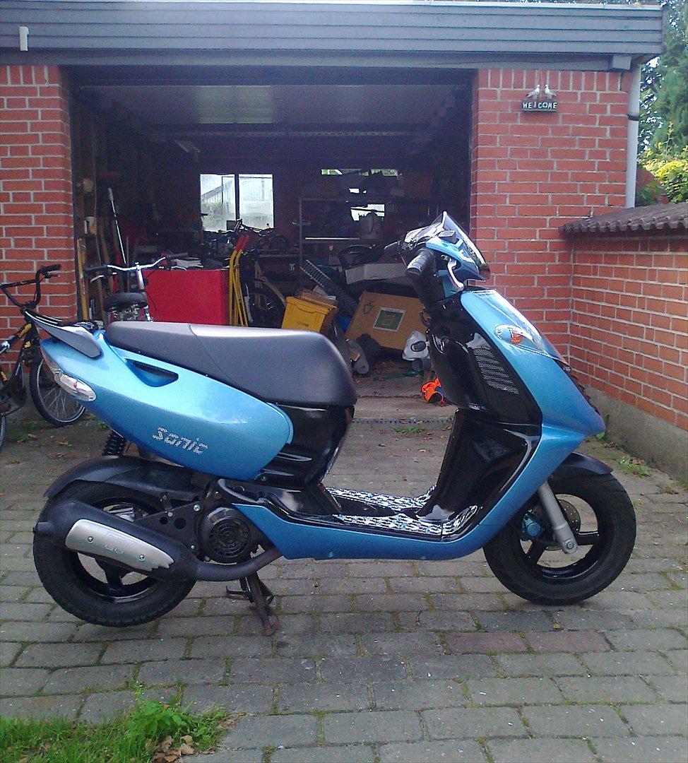 Aprilia sonic SOLGT billede 3