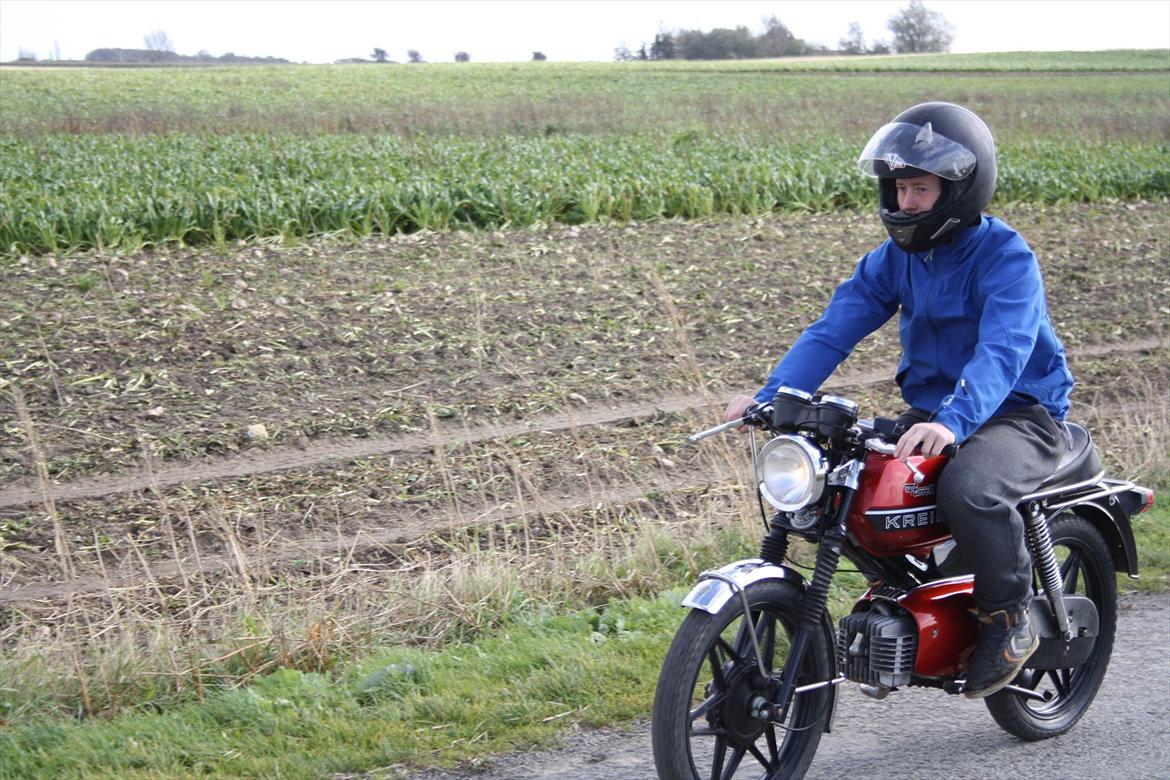 Kreidler Florett RMC 3 Gear Solgt - Den skal næsten ses i virkeligheden :)
Jokking-tøjet er selvfølgelig på :D billede 8